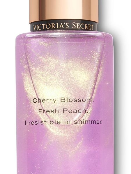 СПРЕЙ ДЛЯ ТІЛА З БЛИСКІТКАМИ VICTORIA’S SECRET LOVE SPELL 501086 фото