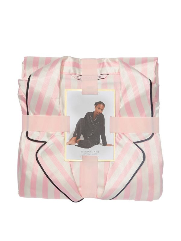 Сатиновая пижама виктория сикрет розовая в полоску в сложенном виде